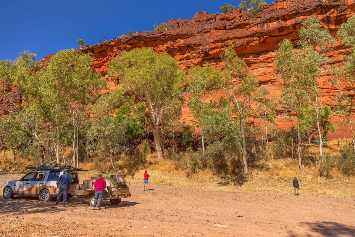 PRIVATE TOUR: Alice Springs to Uluṟu Luxury 4WD Camping Safari