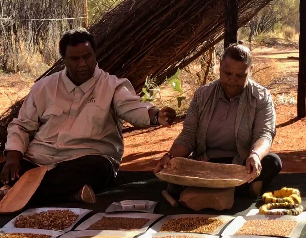 PRIVATE TOUR: Alice Springs to Uluṟu Luxury 4WD Camping Safari